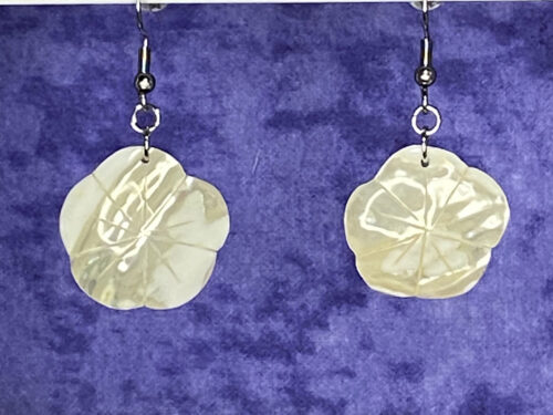Vintage Mother of Pearl shell earrings