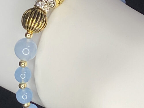 Newly Designed healing bead memory wire bracelet