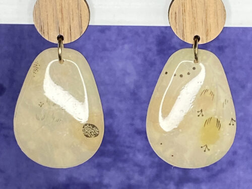 Pre-loved Daizy and Dot earrings for sensitive ears
