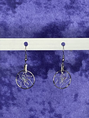 Pre-loved earrings with dreamcatcher dangle