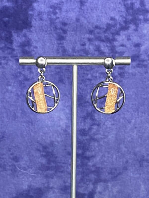 Pre-loved rhodium plated faux gold stone post earrings