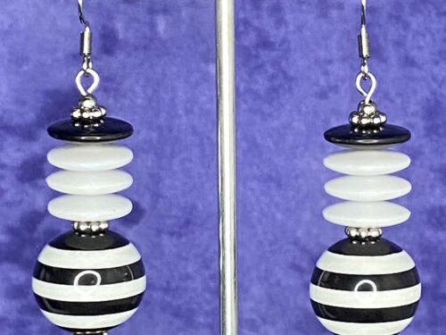 ND earrings with white & black vintage beads