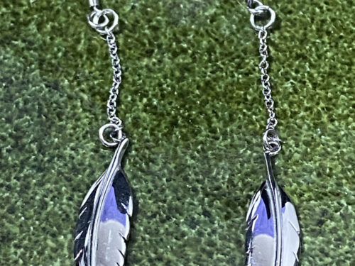 Pre-loved SS feather earrings