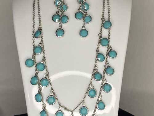 ND Layered turquoise necklace set