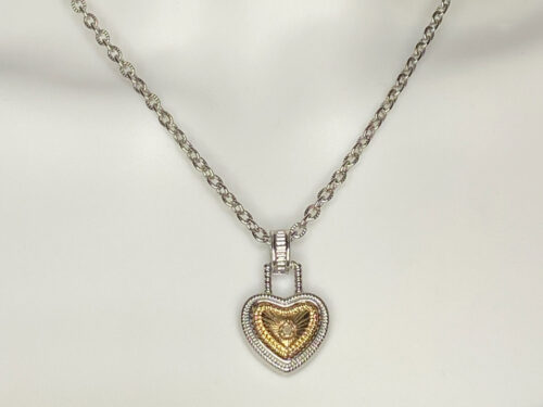 Pre-loved silver necklace with diamond heart