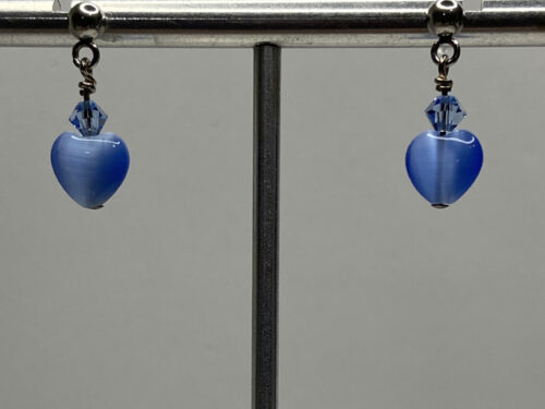 Pre-loved Blue cat's eye heart drop earrings