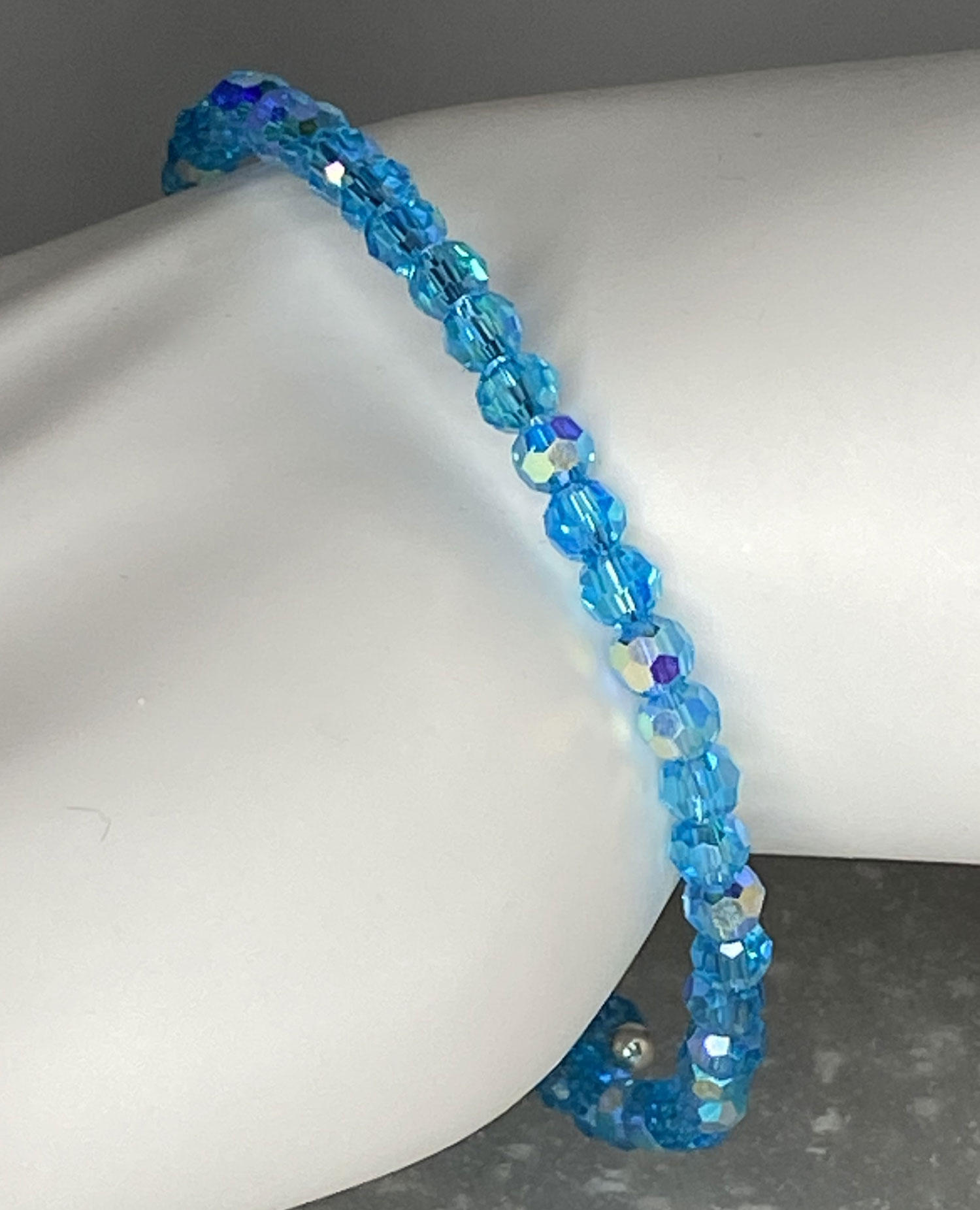 ND Memory wire blue mirrored beaded layering bracelet