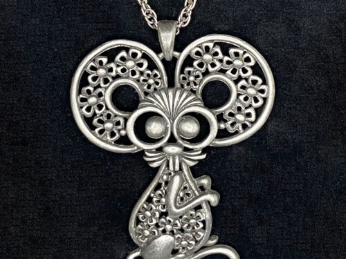 Pre-loved Pewter articulated mouse pendant