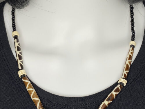 Pre-loved Tribal batik necklace