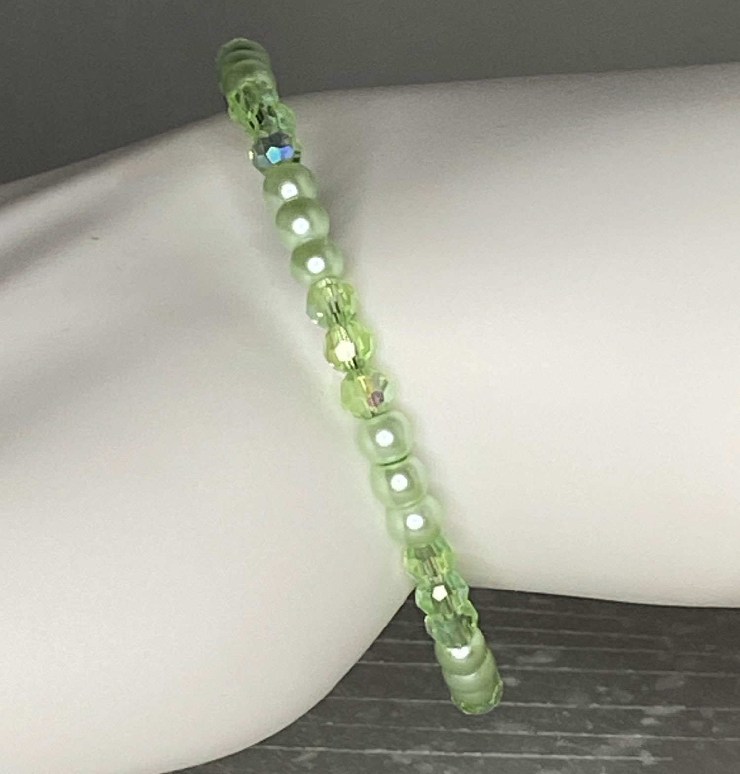 ND Memory wire Lt green pearl layering bracelet S/M