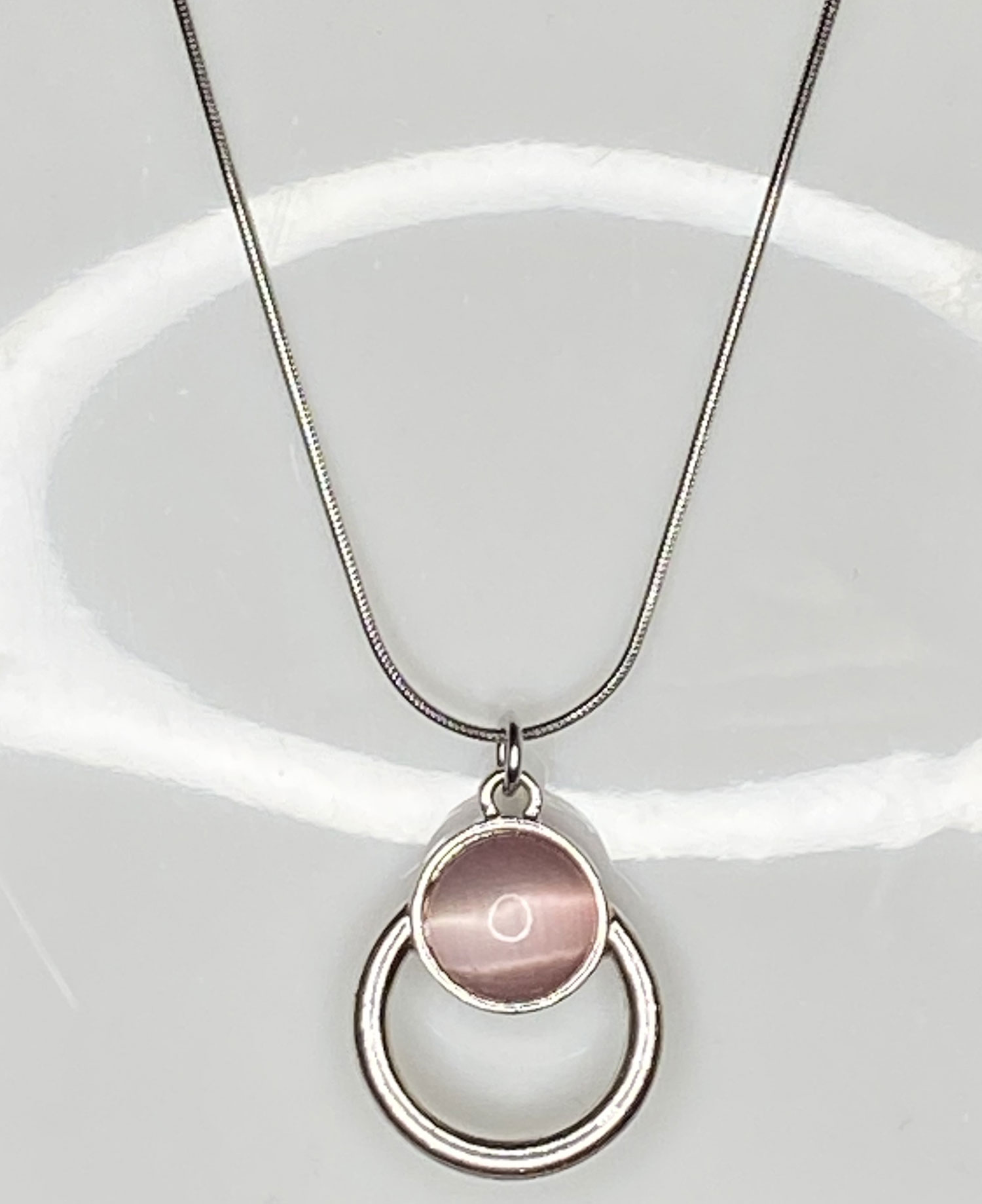 ND Upcycled faux pink cat's eye pendant necklace