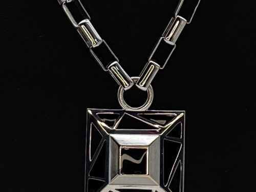 Vintage MYKA large format chain pendant necklace