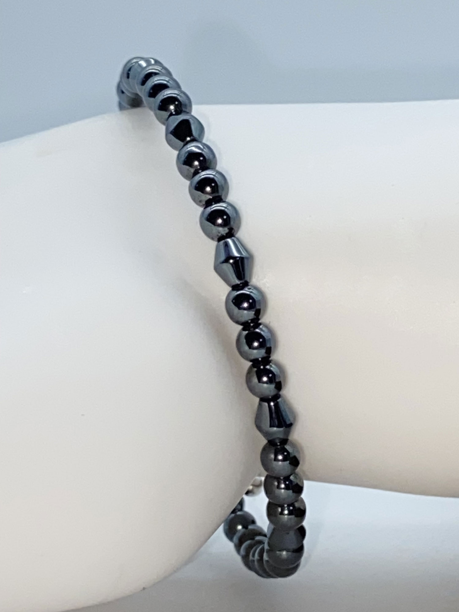 ND Memory wire upcycled hematite bead healing bracelet S/M