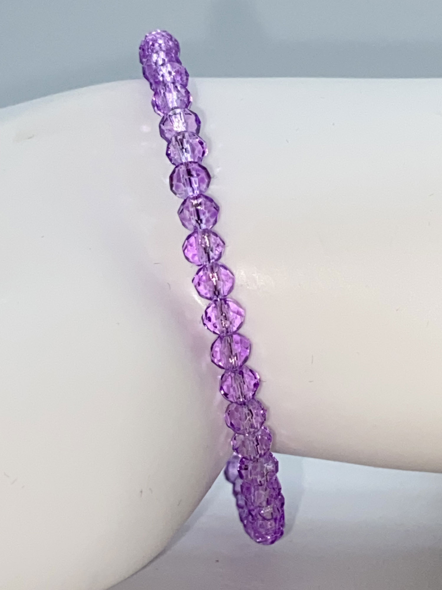 ND Memory wire lilac beaded layering bracelet S/M