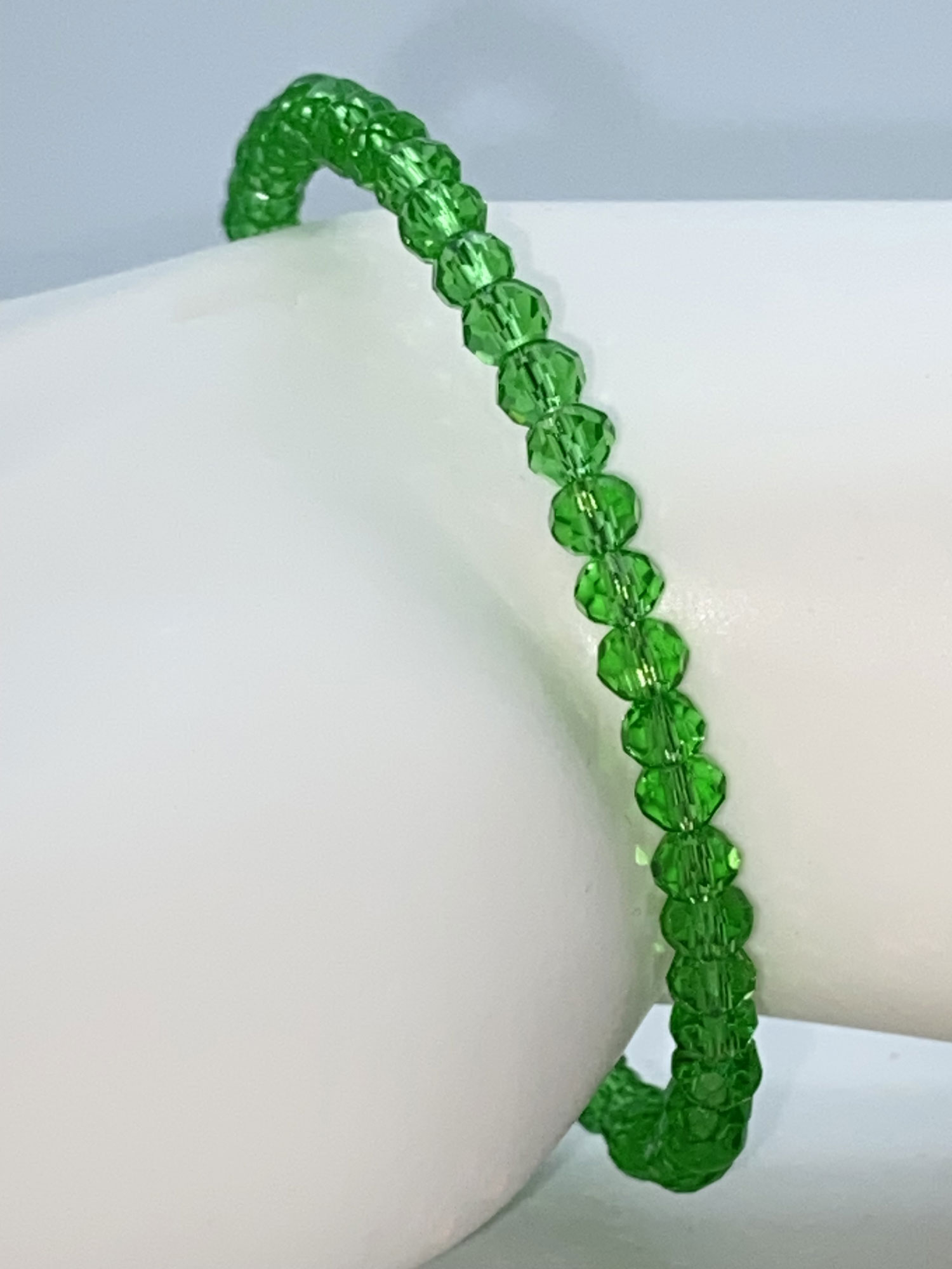 ND Memory wire medium green beaded layering bracelet S/M