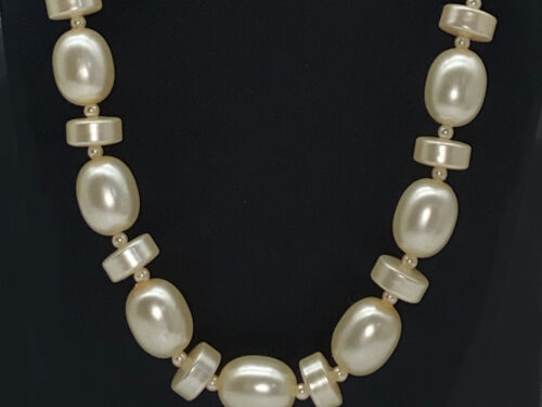 Vintage Plastic cream coloured beaded necklace