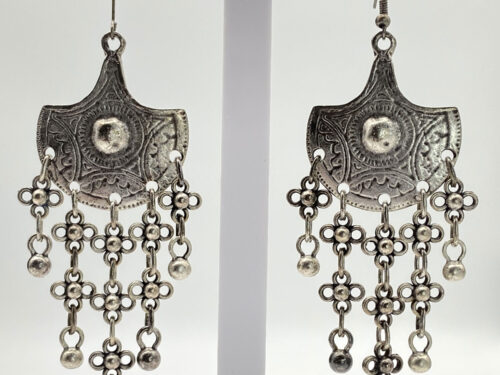 Pre-loved silver-plated chandelier drop earrings with ornate layered details and dangling silver-tone accents