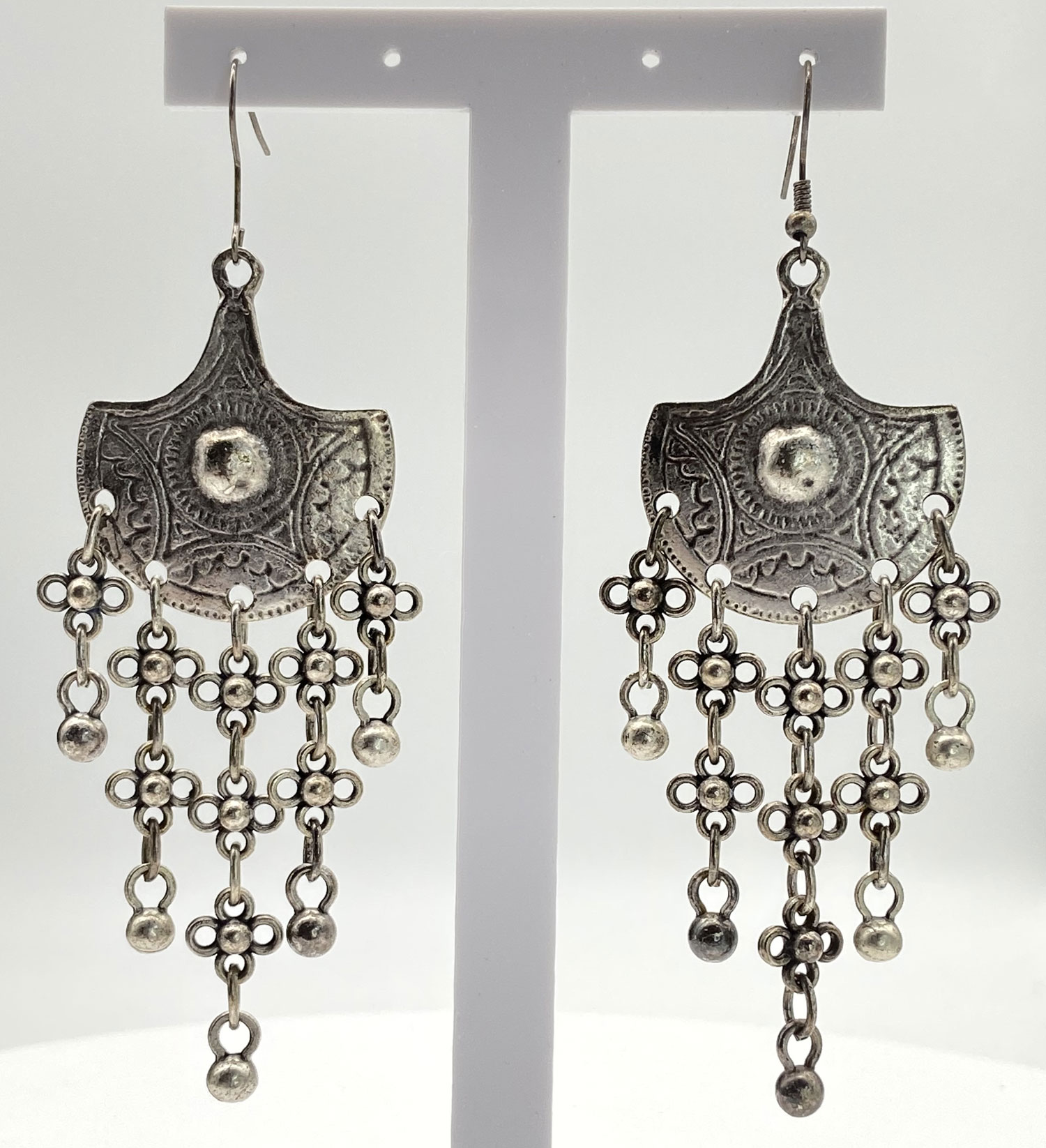 Pre-loved silver-plated chandelier drop earrings with ornate layered details and dangling silver-tone accents