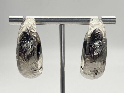 Pre-loved Silver tone Floral print hoop earrings