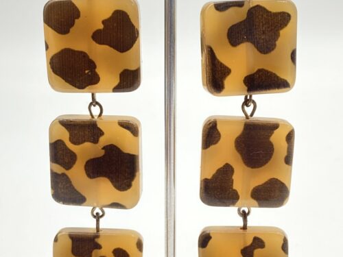 Pre-Owned large amber acrylic animal print square bead post earrings